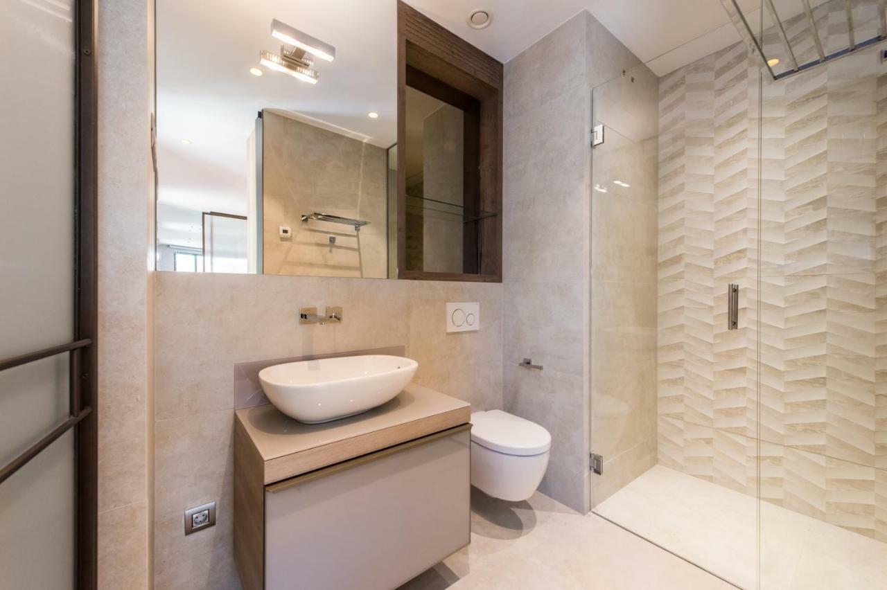 The Garden Suites Madrid Exterior photo
